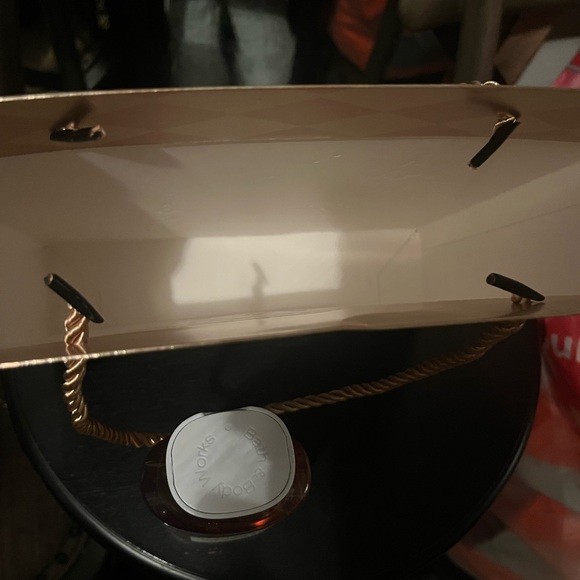 Bath & Body Works Warm Vanilla Sugar 4 Piece set - Picture 3 of 4